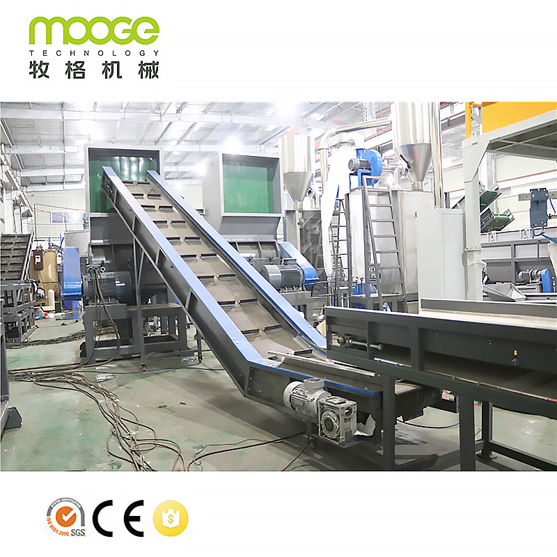 Machine de recyclage de bouteilles en PET / Machine à laver en plastique / Usine de recyclage de plastique